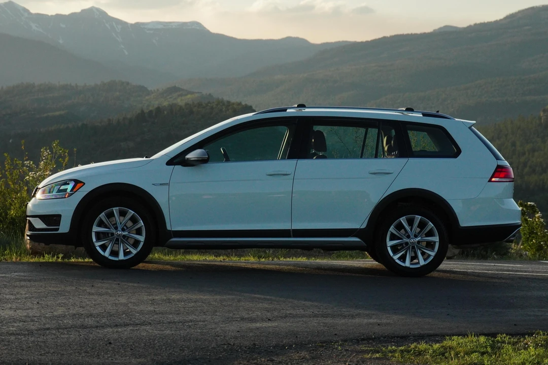 2019 Volkswagen Golf Mk7 - Image 3 of 31