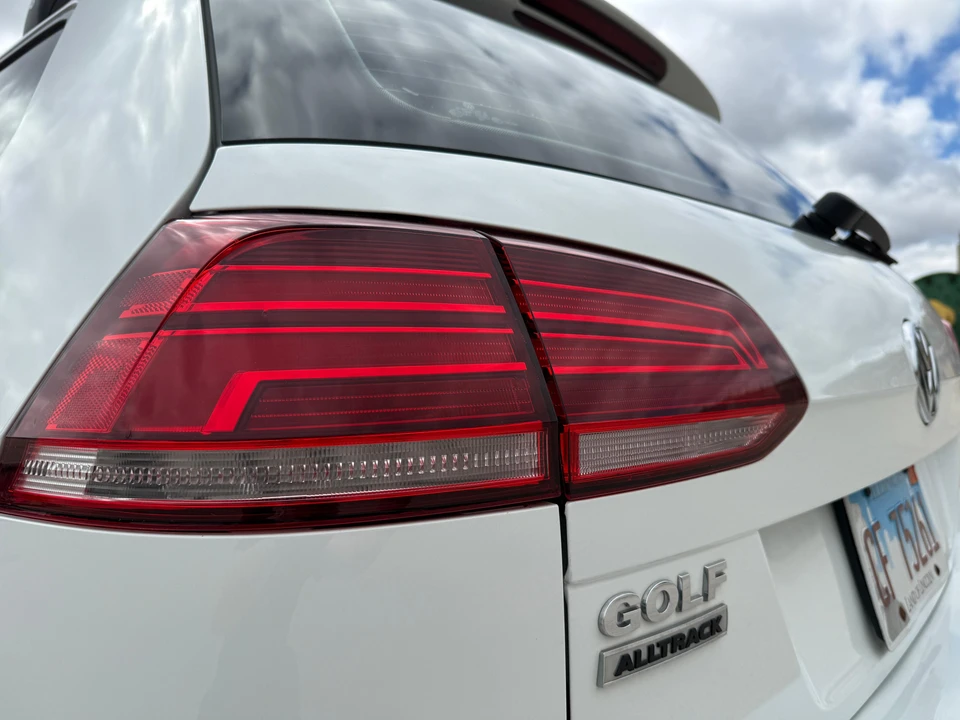 2019 Volkswagen Golf Mk7 - Image 17 of 31