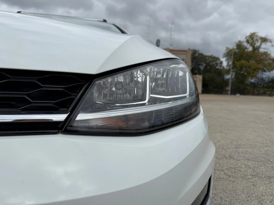 2019 Volkswagen Golf Mk7 - Image 12 of 31