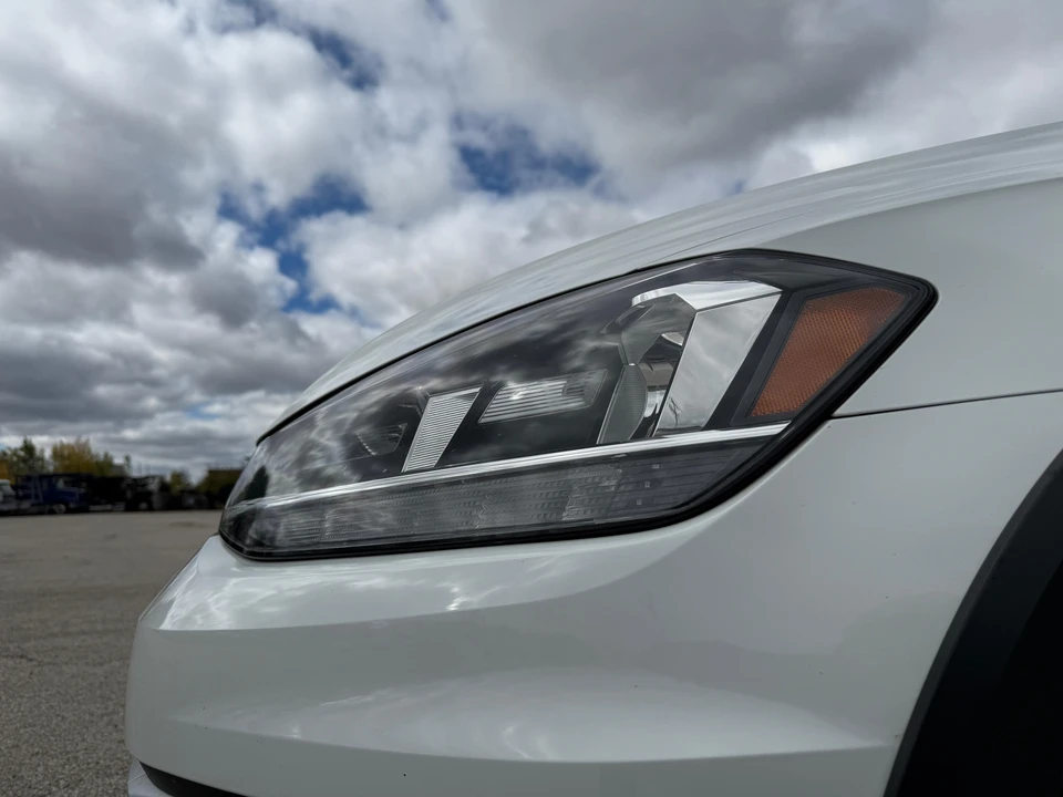 2019 Volkswagen Golf Mk7 - Image 14 of 31