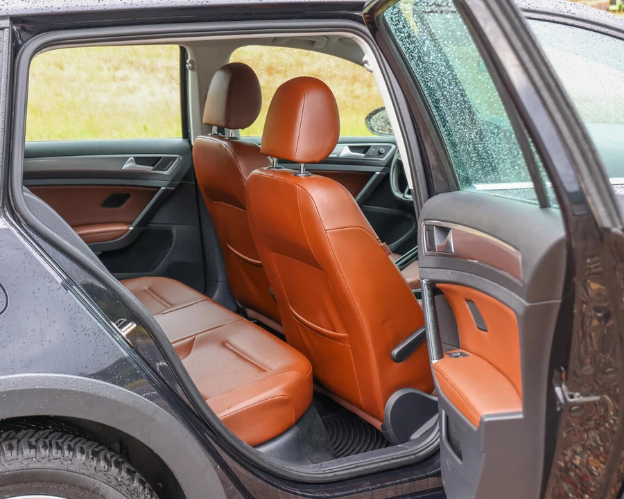 2019 Volkswagen Golf Mk7 - Image 28 of 31