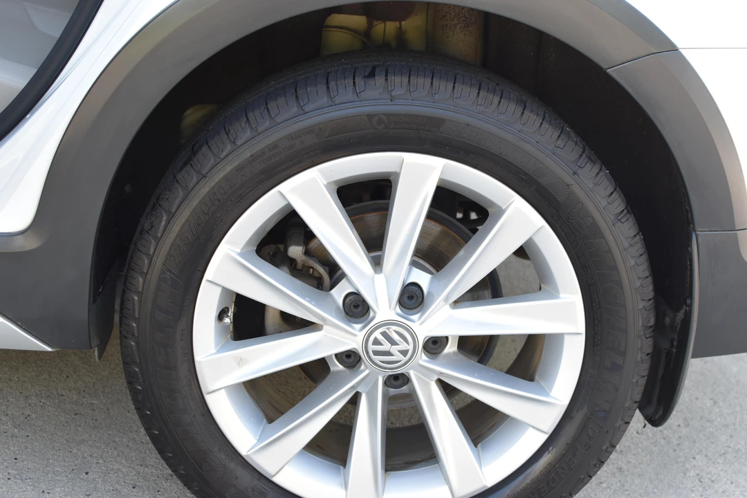 2019 Volkswagen Golf Mk7 - Image 23 of 31