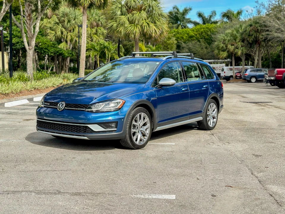 2019 Volkswagen Golf Mk7 - Image 9 of 31