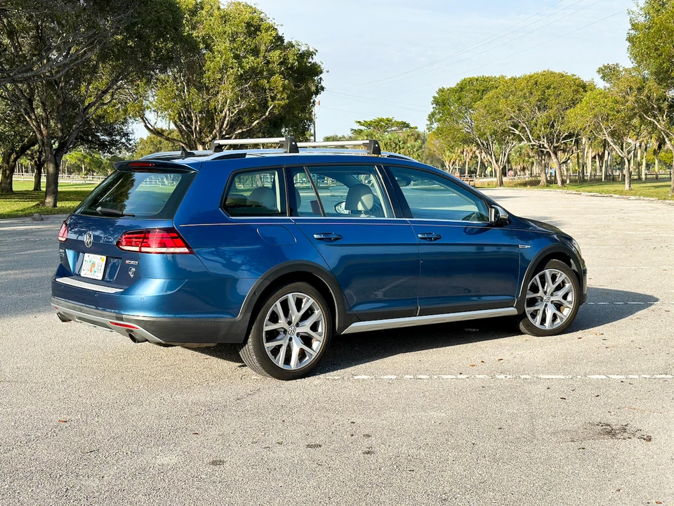 2019 Volkswagen Golf Mk7 - Image 24 of 31