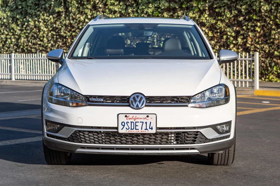 2019 Volkswagen Golf Mk7 - Image 2 of 31
