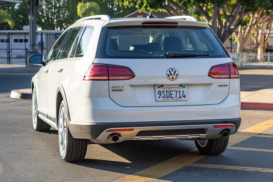 2019 Volkswagen Golf Mk7 - Image 8 of 31