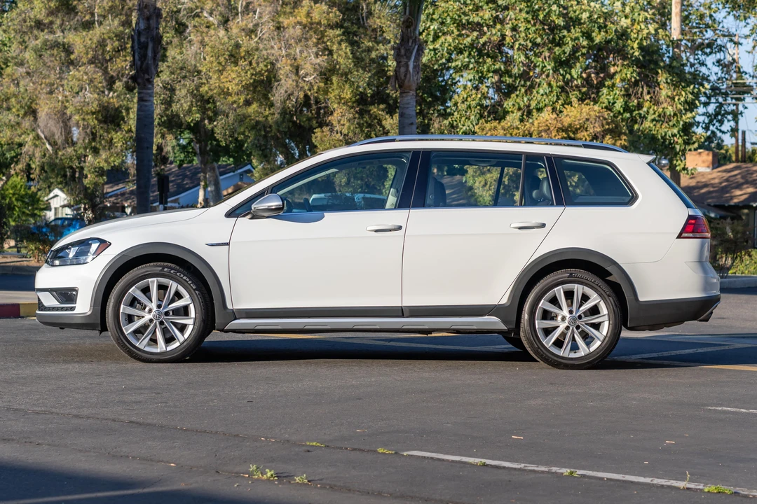 2019 Volkswagen Golf Mk7 - Image 7 of 31