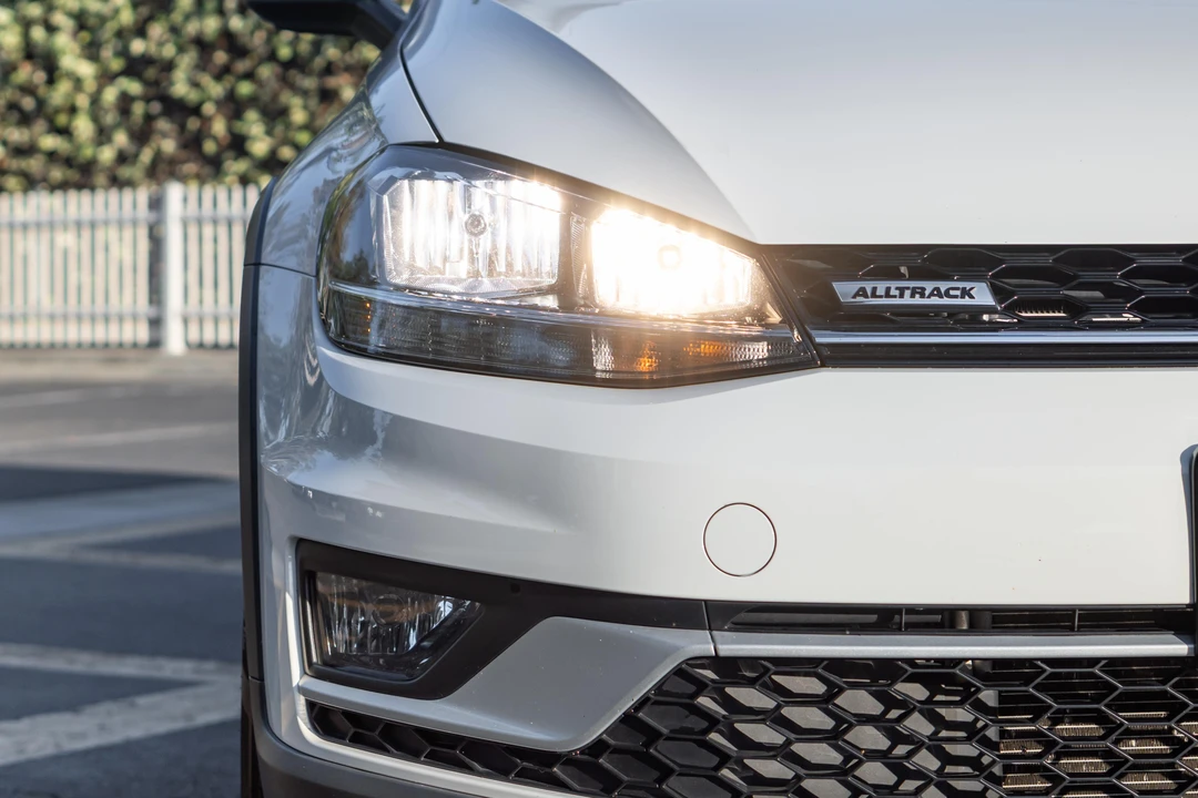 2019 Volkswagen Golf Mk7 - Image 14 of 31