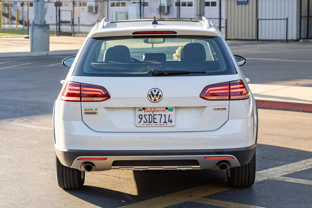 2019 Volkswagen Golf Mk7 - Image 9 of 31