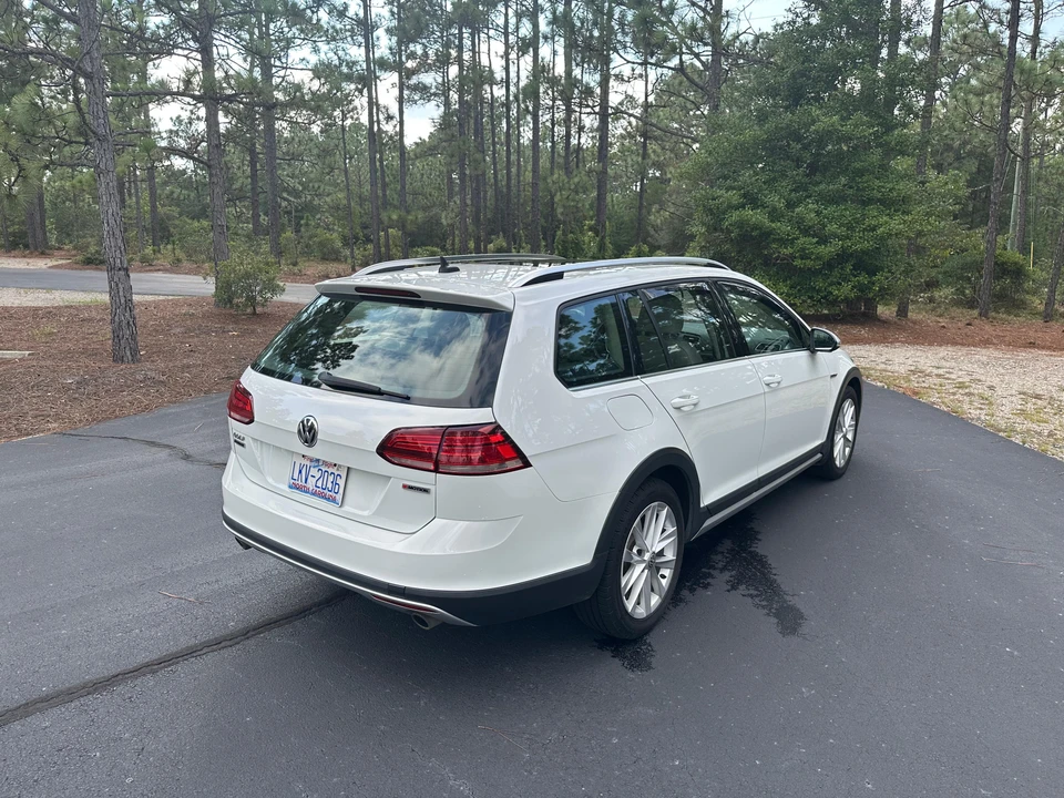 2019 Volkswagen Golf Mk7 - Image 7 of 31