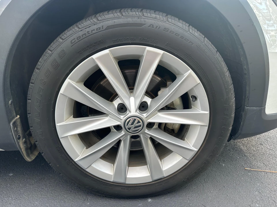 2019 Volkswagen Golf Mk7 - Image 24 of 31