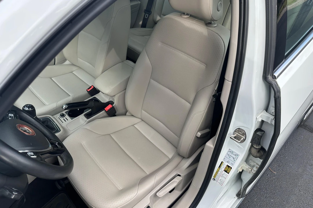 2019 Volkswagen Golf Mk7 - Image 26 of 31