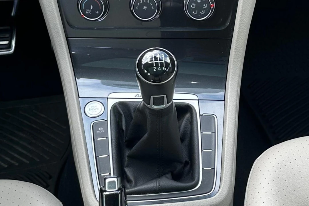 2019 Volkswagen Golf Mk7 - Image 27 of 31