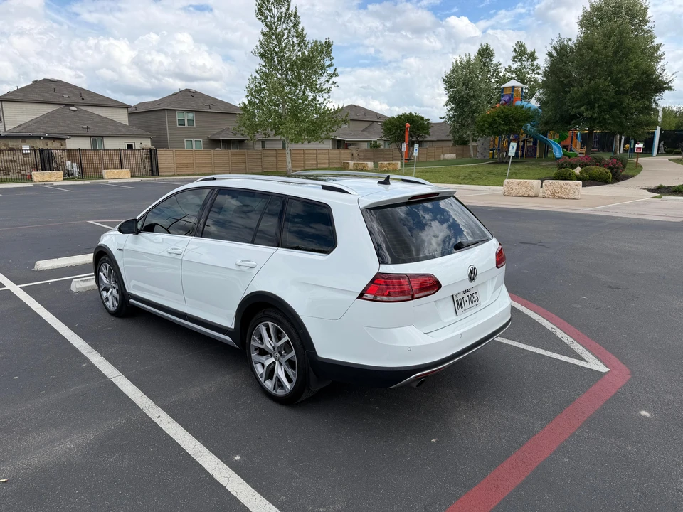 2019 Volkswagen Golf Mk7 - Image 7 of 31