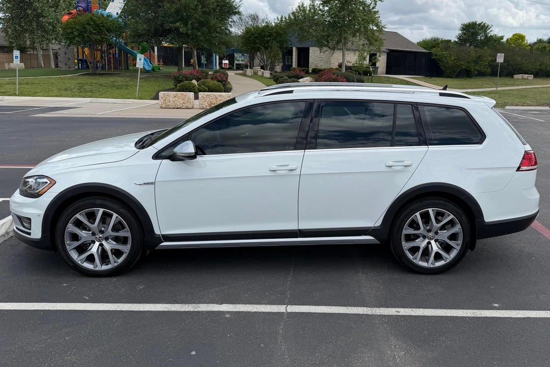 2019 Volkswagen Golf Mk7 - Image 3 of 31