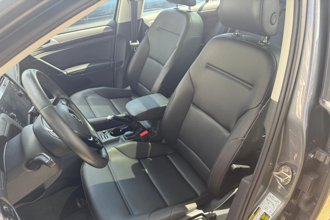 2019 Volkswagen Golf Mk7 - Image 28 of 31