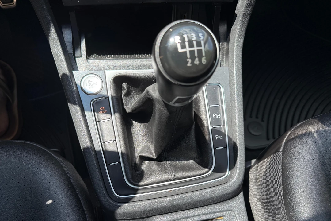 2019 Volkswagen Golf Mk7 - Image 29 of 31