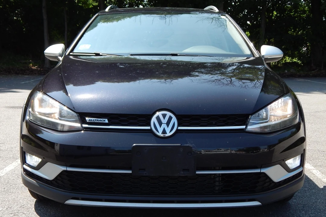 2019 Volkswagen Golf Mk7 - Image 2 of 5