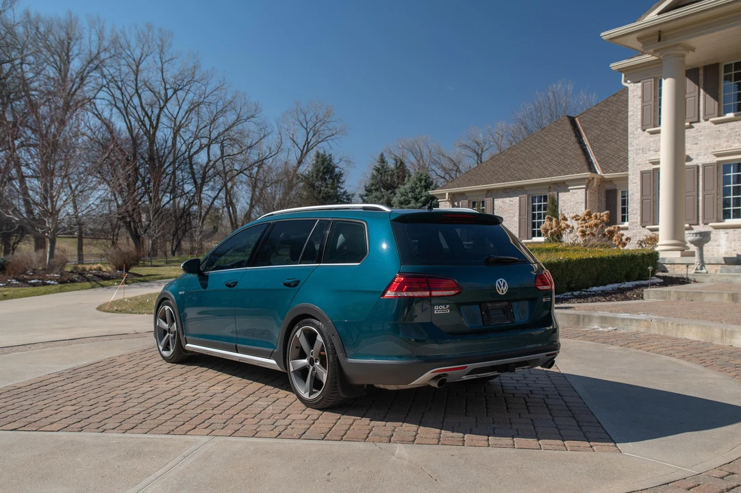 2019 Volkswagen Golf Mk7 - Image 7 of 31