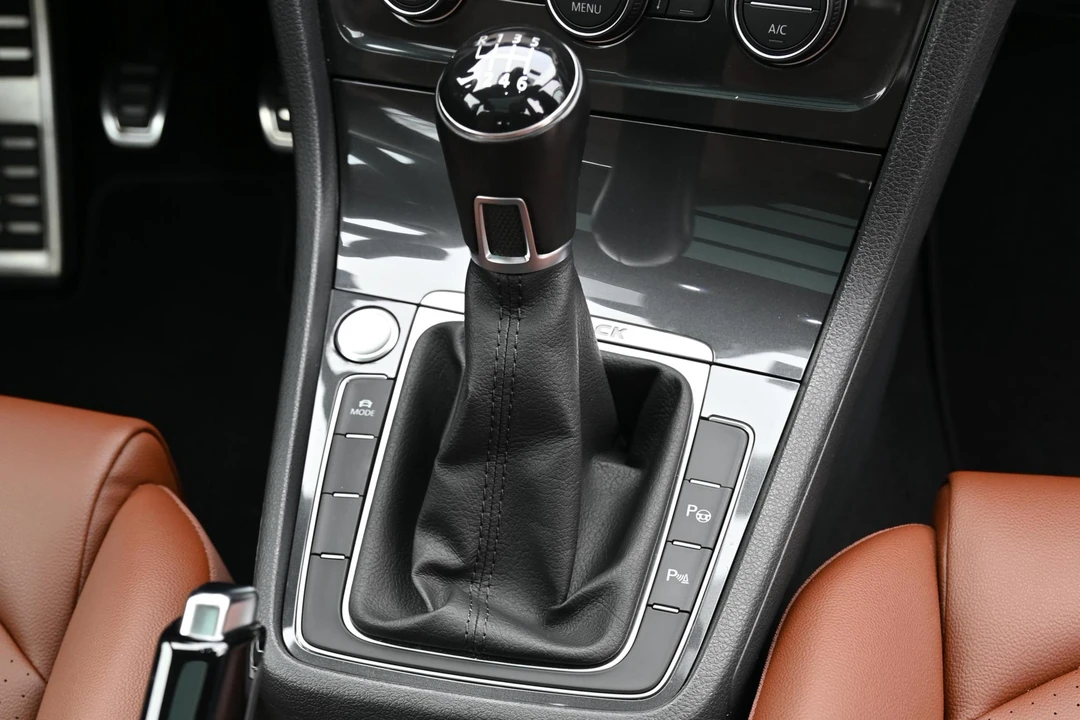 2019 Volkswagen Golf Mk7 - Image 27 of 31