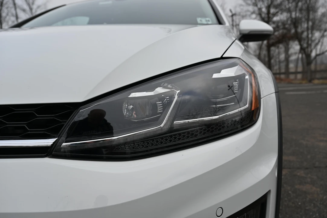 2019 Volkswagen Golf Mk7 - Image 11 of 31