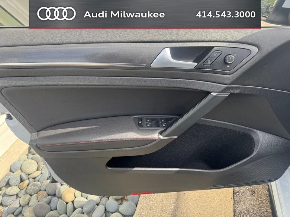 2019 Volkswagen GTI Mk7 - Image 7 of 25