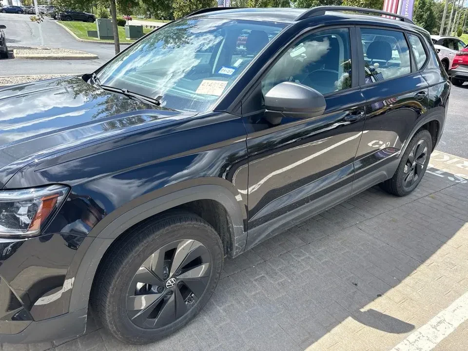 2019 Volkswagen GTI Mk7 - Image 3 of 10