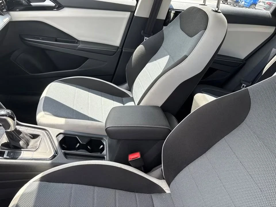 2019 Volkswagen GTI Mk7 - Image 9 of 10