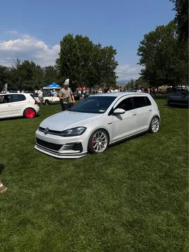 2019 Volkswagen Golf GTI S