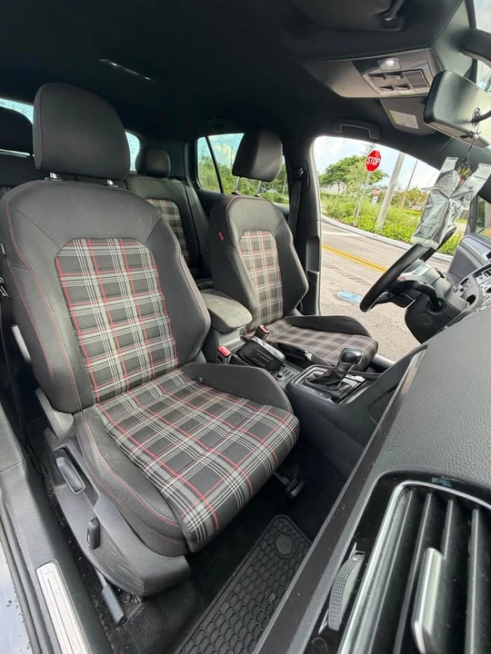 2019 Volkswagen GTI Mk7 - Image 9 of 11