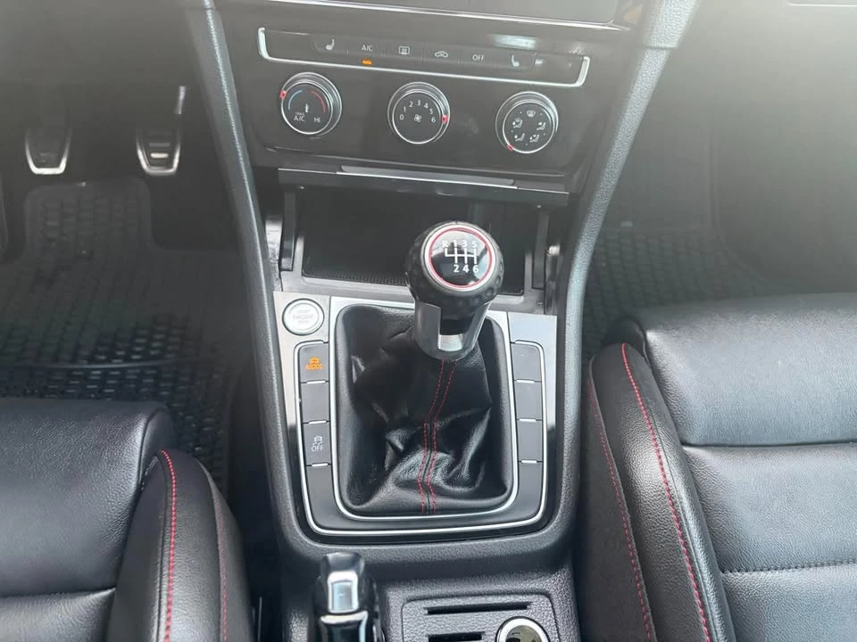 2019 Volkswagen GTI Mk7 - Image 19 of 20