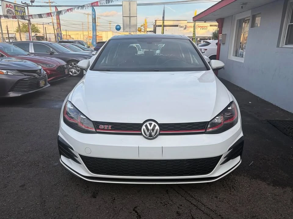 2019 Volkswagen GTI Mk7 - Image 2 of 20