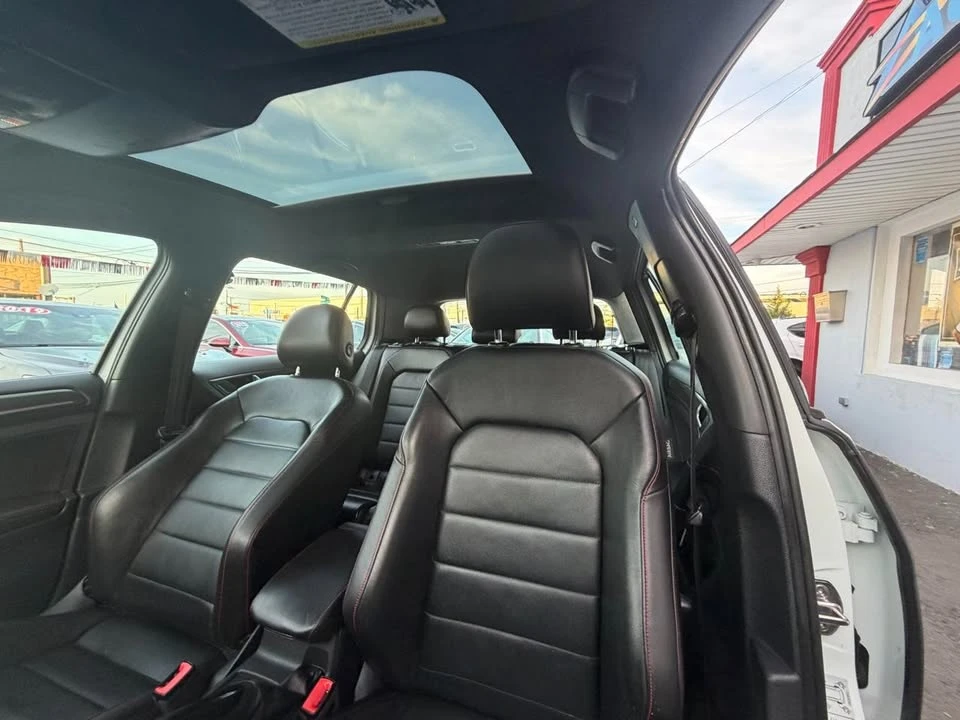 2019 Volkswagen GTI Mk7 - Image 14 of 20