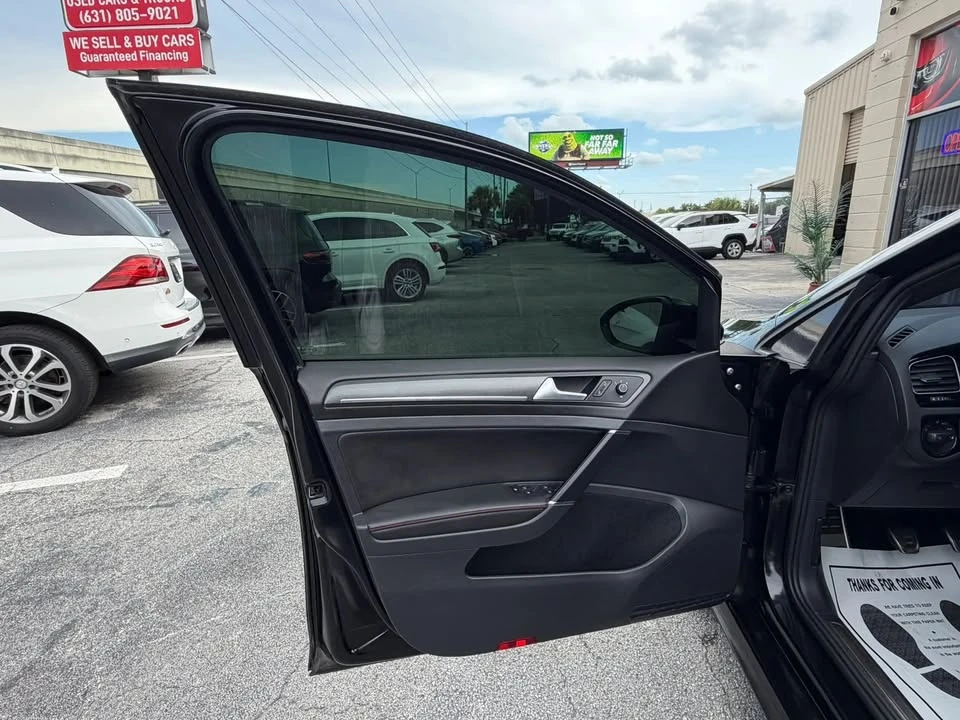 2019 Volkswagen GTI Mk7 - Image 9 of 20