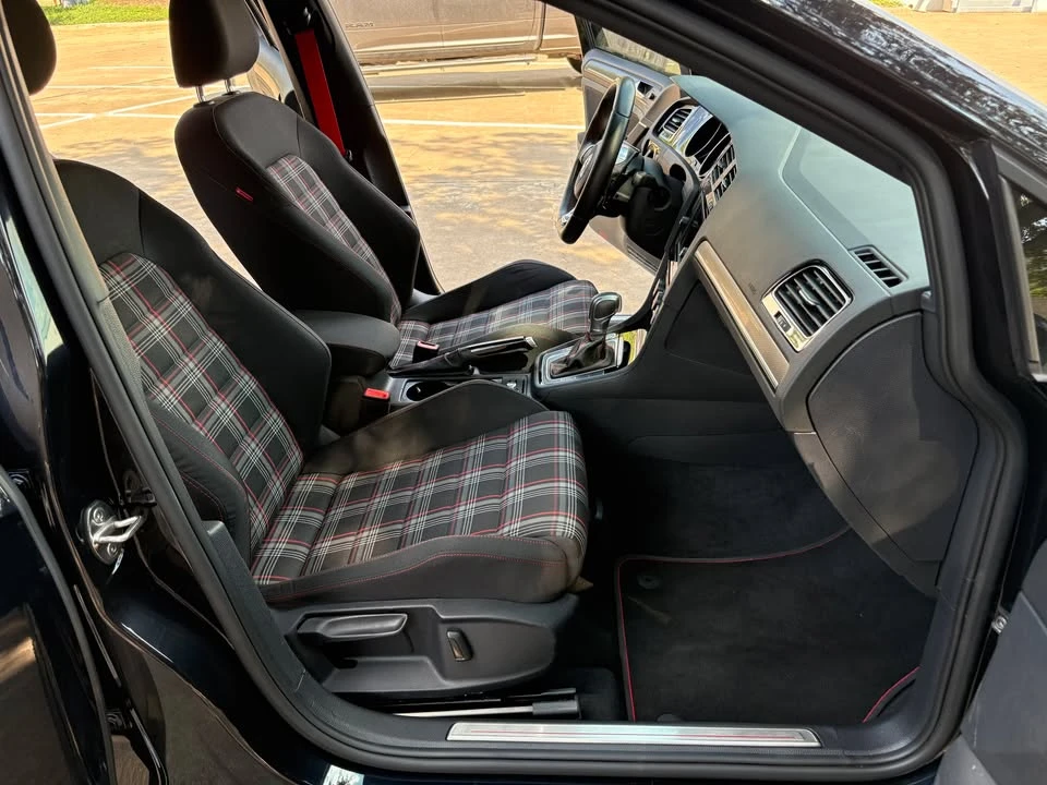2019 Volkswagen GTI Mk7 - Image 9 of 20