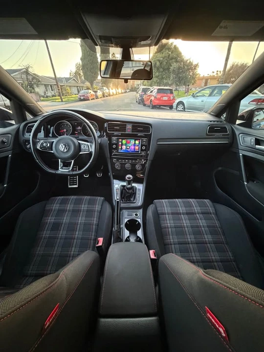2019 Volkswagen GTI Mk7 - Image 10 of 15