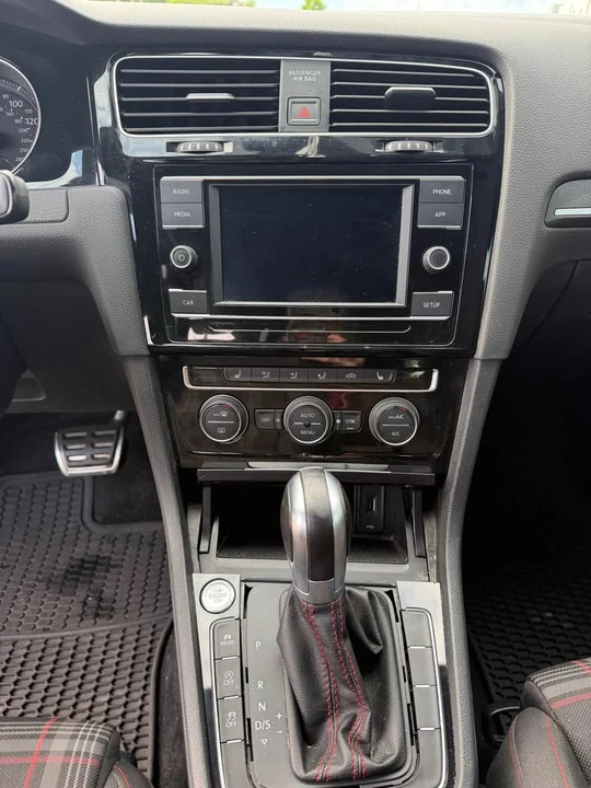 2019 Volkswagen GTI Mk7 - Image 13 of 16