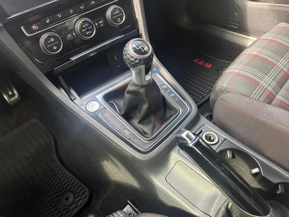 2019 Volkswagen GTI Mk7 - Image 18 of 20