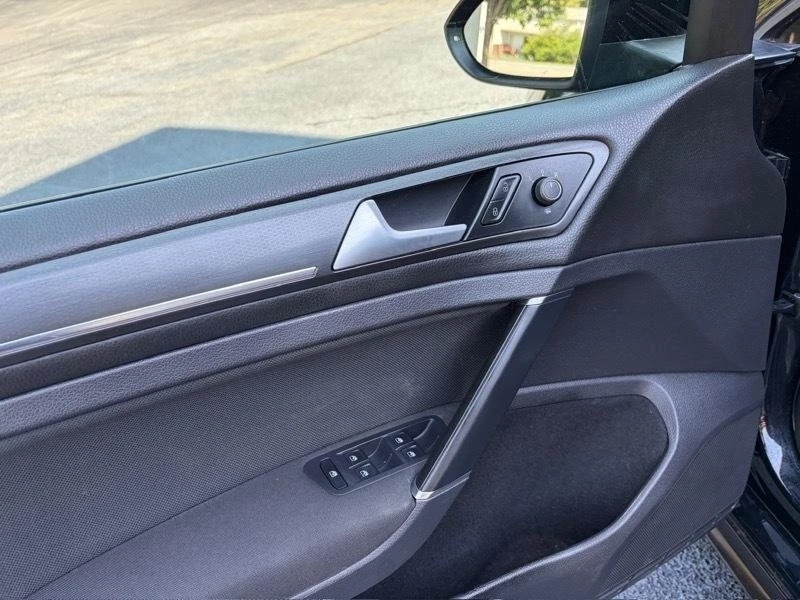 2019 Volkswagen GTI Mk7 - Image 17 of 20