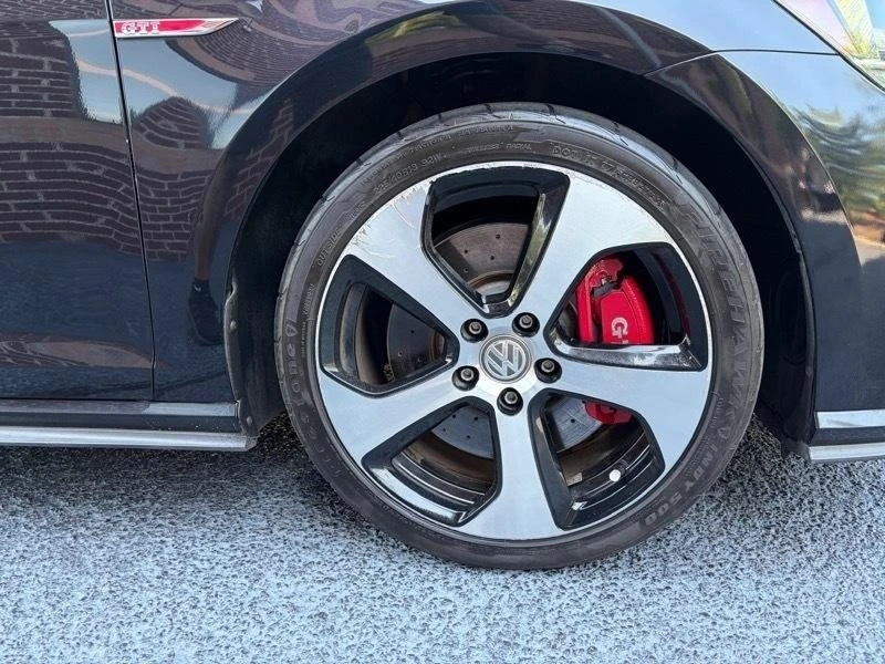 2019 Volkswagen GTI Mk7 - Image 8 of 20