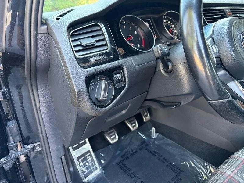 2019 Volkswagen GTI Mk7 - Image 18 of 20