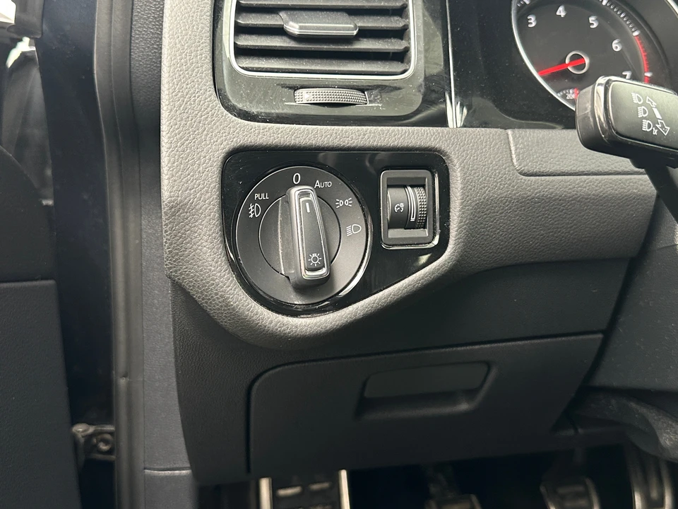 2019 Volkswagen GTI Mk7 - Image 10 of 18