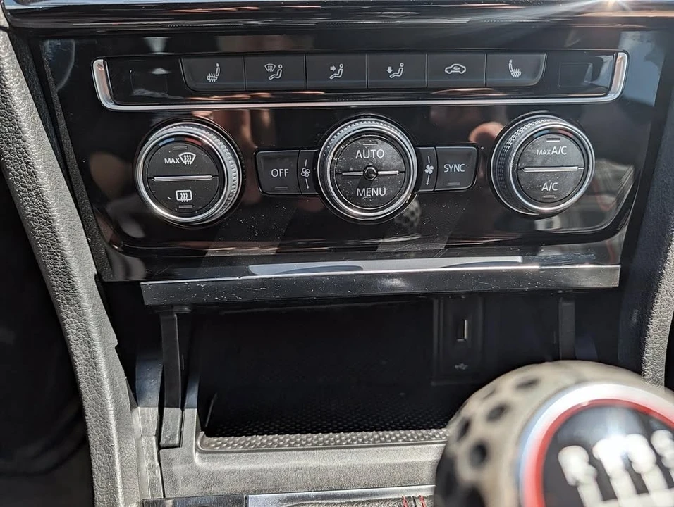 2019 Volkswagen GTI Mk7 - Image 13 of 19