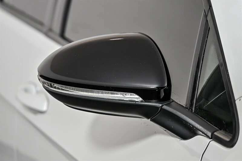 2019 Volkswagen Golf R Mk7 - Image 5 of 31