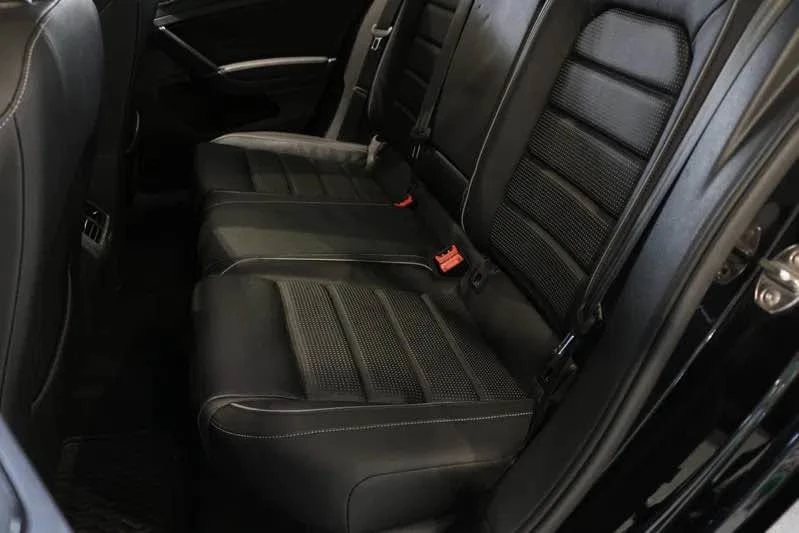 2019 Volkswagen Golf R Mk7 - Image 9 of 11