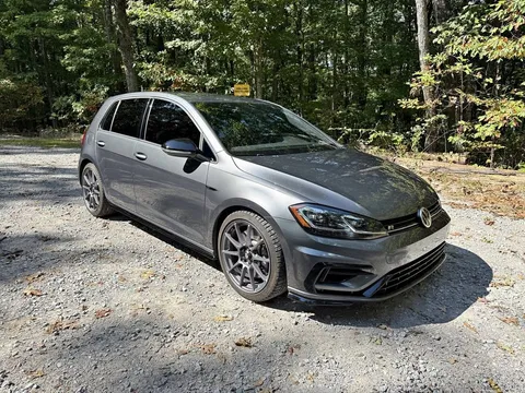 2019 Volkswagen Golf R