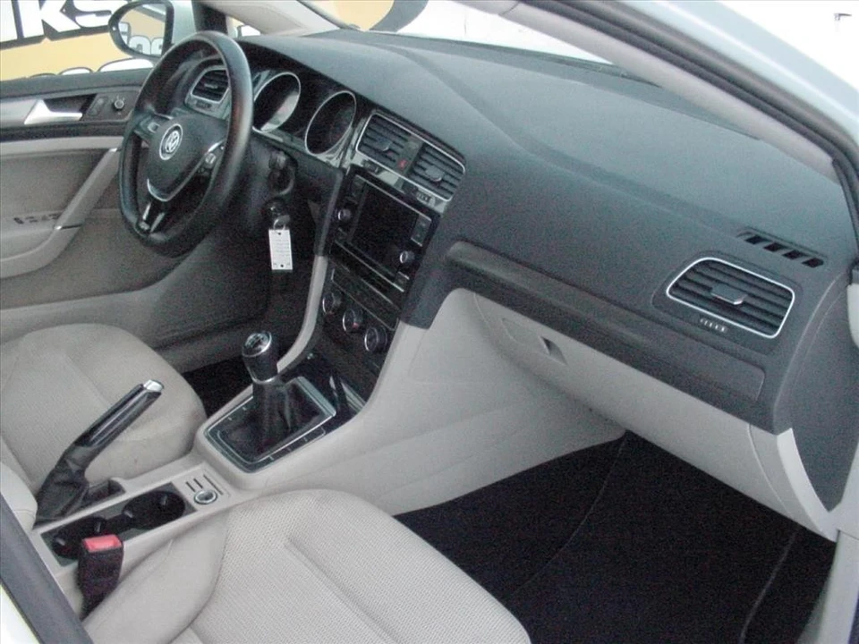 2019 Volkswagen Golf Mk7 - Image 6 of 12