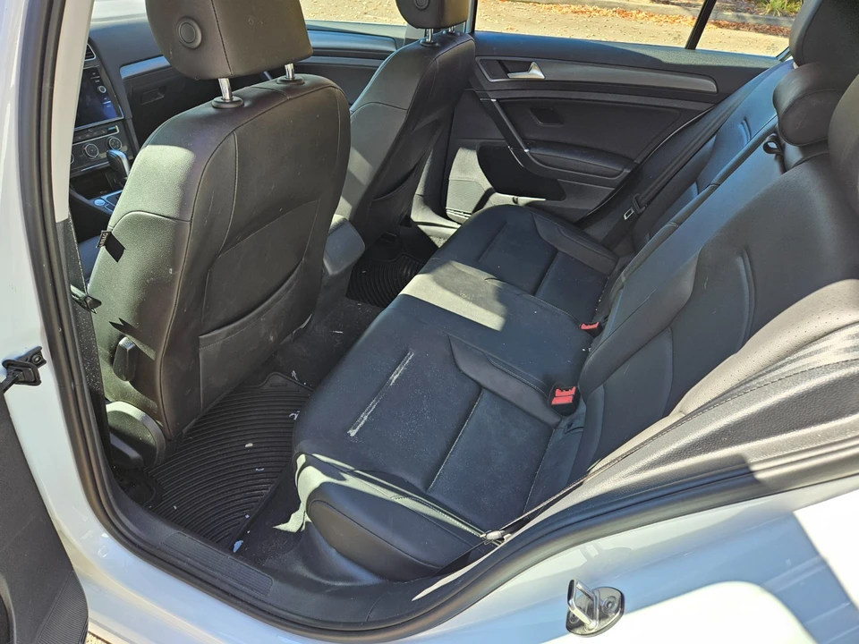 2019 Volkswagen Golf Mk7 - Image 9 of 12