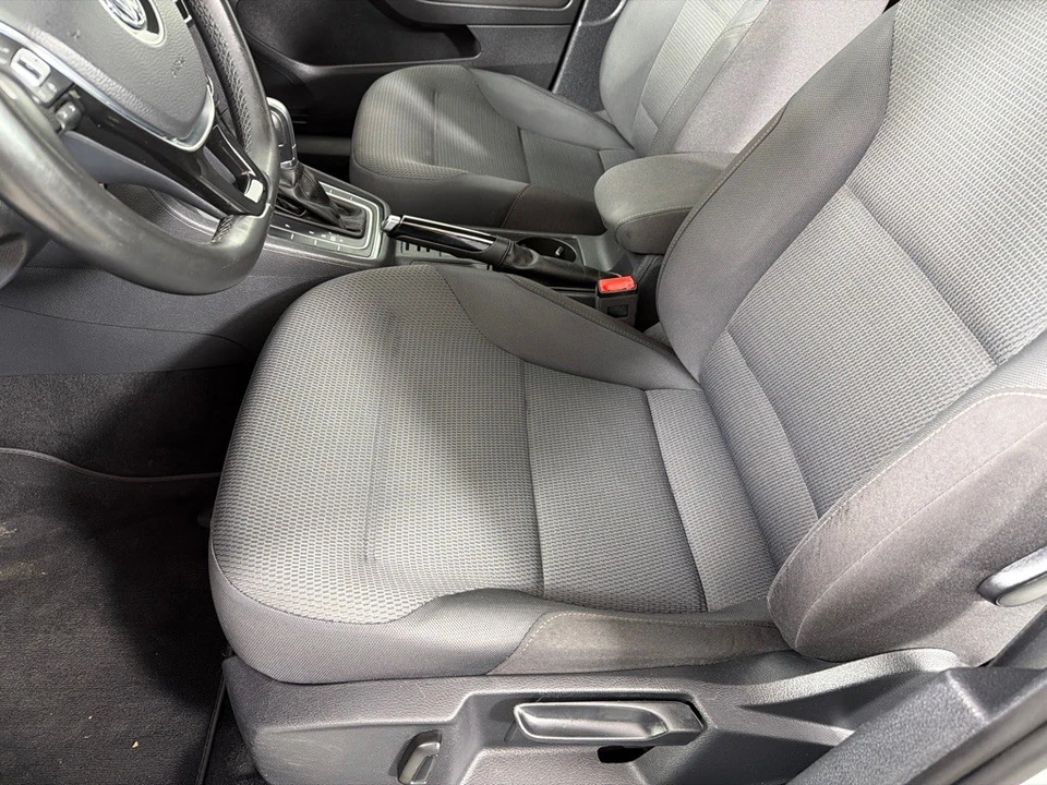 2019 Volkswagen Golf Mk7 - Image 12 of 21