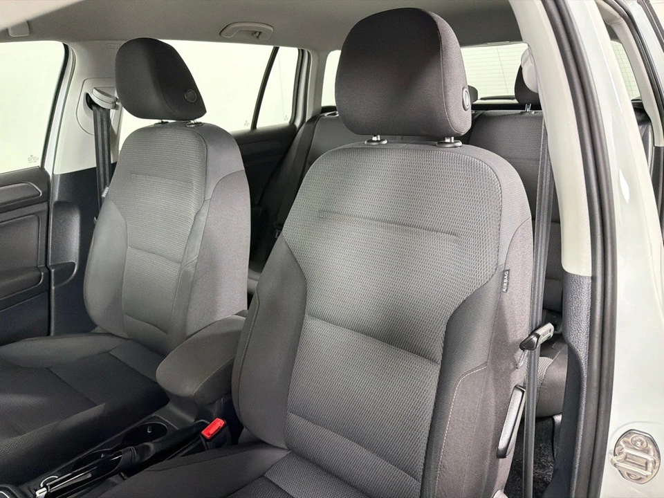 2019 Volkswagen Golf Mk7 - Image 13 of 21
